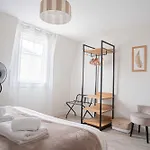Triplex Cathedrale Parking Gratuit Appartement Reims