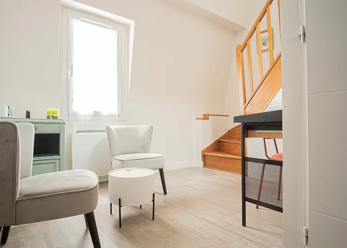 Triplex Cathedrale Parking Gratuit * Reims